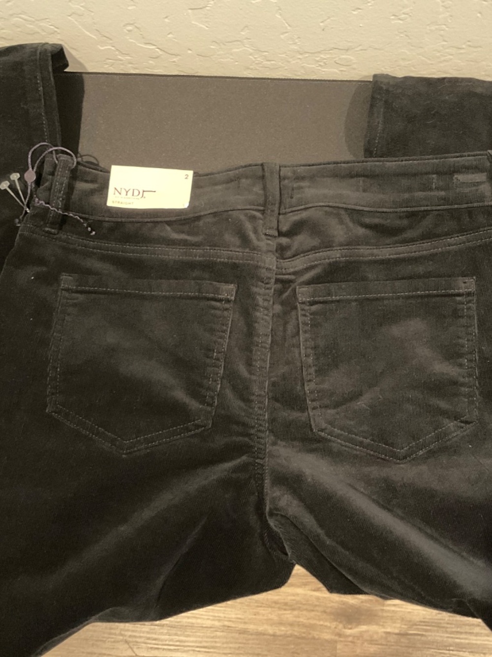 NWT NYDJ Marilyn Straight Jeans Black Corduroy size 2 - Picture 4 of 8